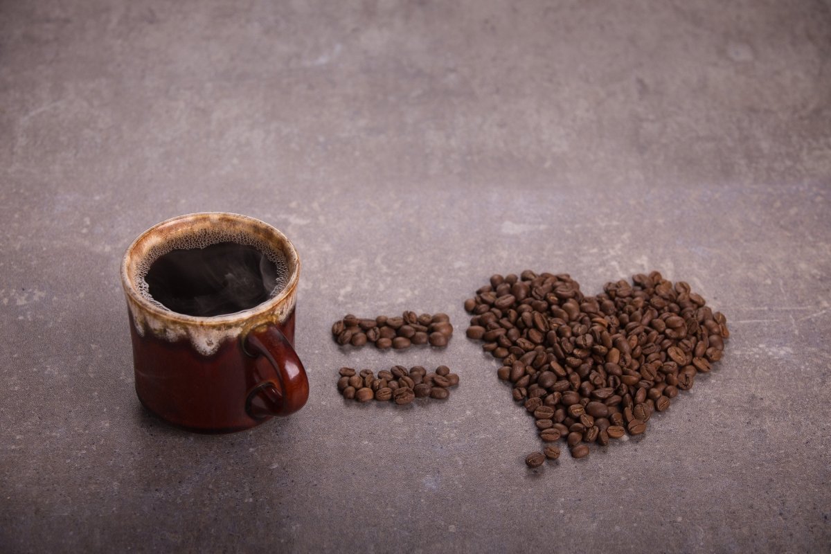 8 good reasons to drink coffee everyday - Café Liégeois Canada Inc.
