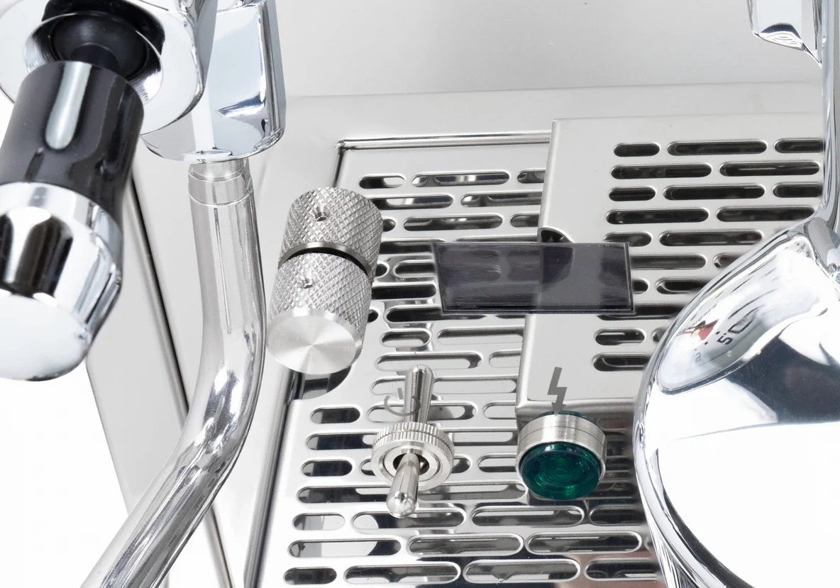 ECM - Synchronika II - Café Liégeois Canada Inc.